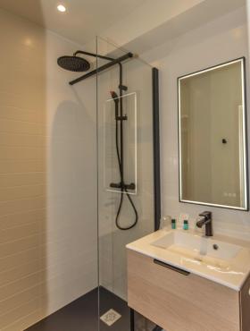 Salle de douche